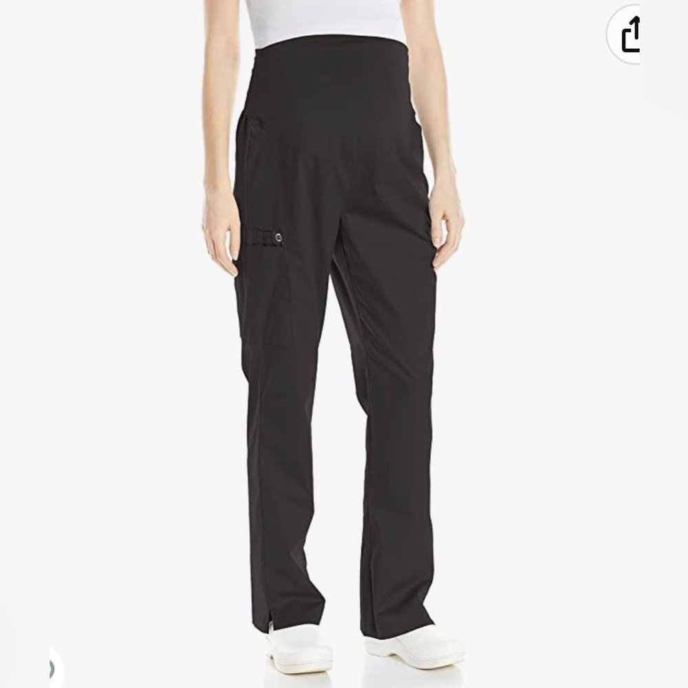 Black maternity scrubs